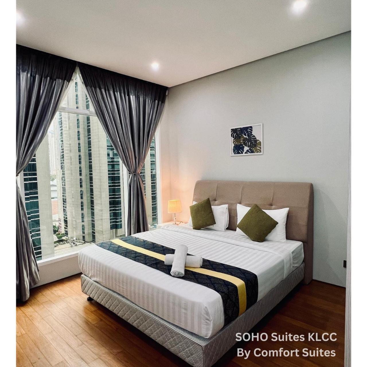 Soho Suites Klcc By Comfort Suites Куала-Лумпур Экстерьер фото